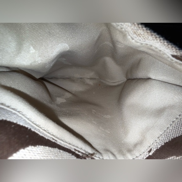 Coach tan and gold crossbody bag - Picture 5 of 8